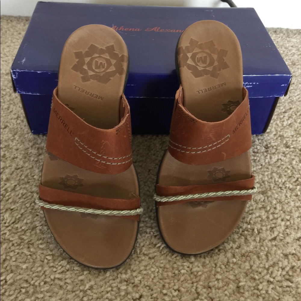 Merrell leather sandals, brown, size 5.